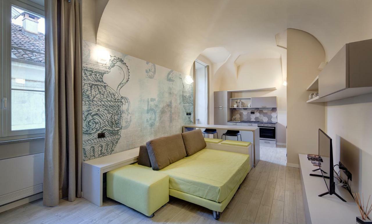 Quadrato Apartment Turin Bagian luar foto